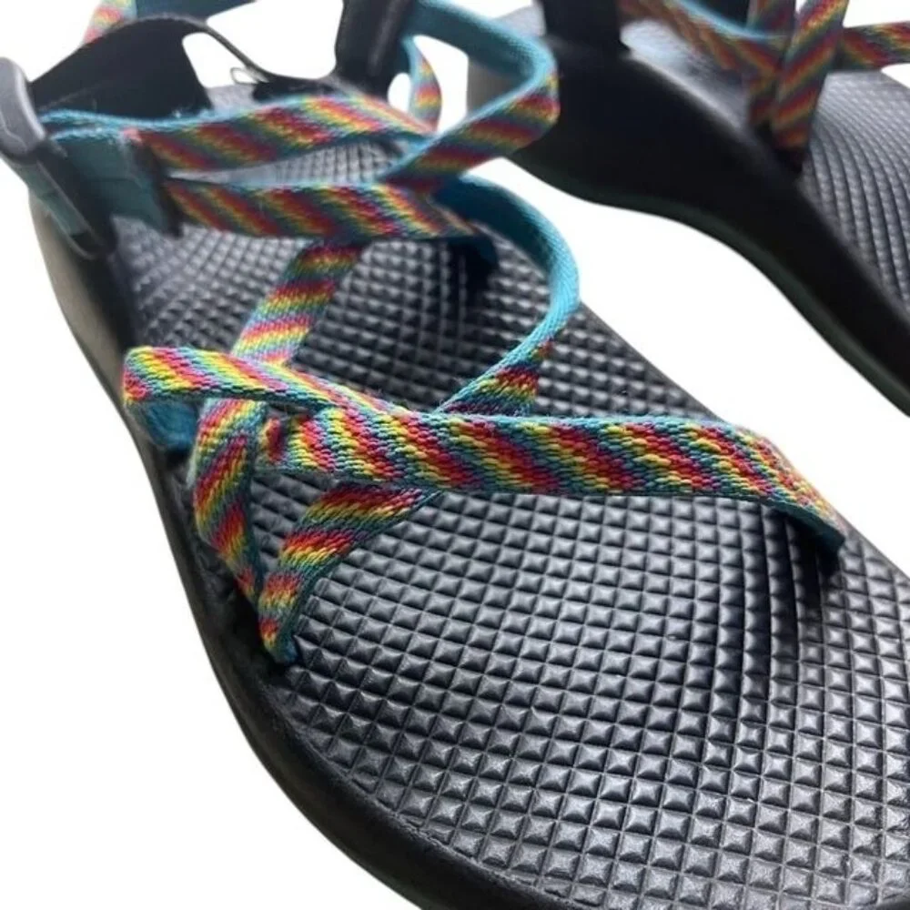 Chaco Girls Fiesta Stripe Rainbow Sandals Size 4 - Picture 4 of 5